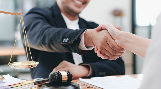 abogados ayuda